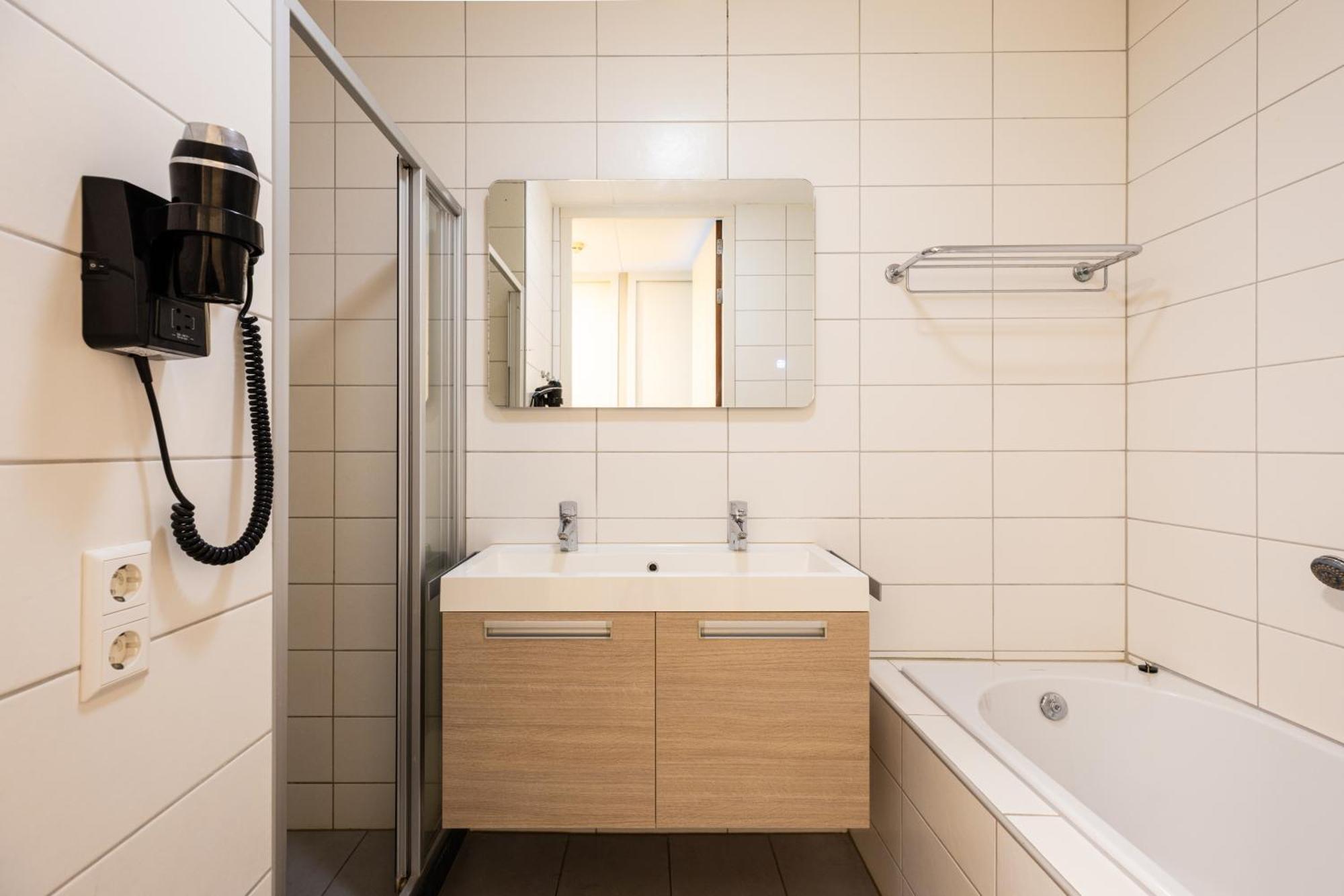 מידסלנד Residence Terschelling מראה חיצוני תמונה